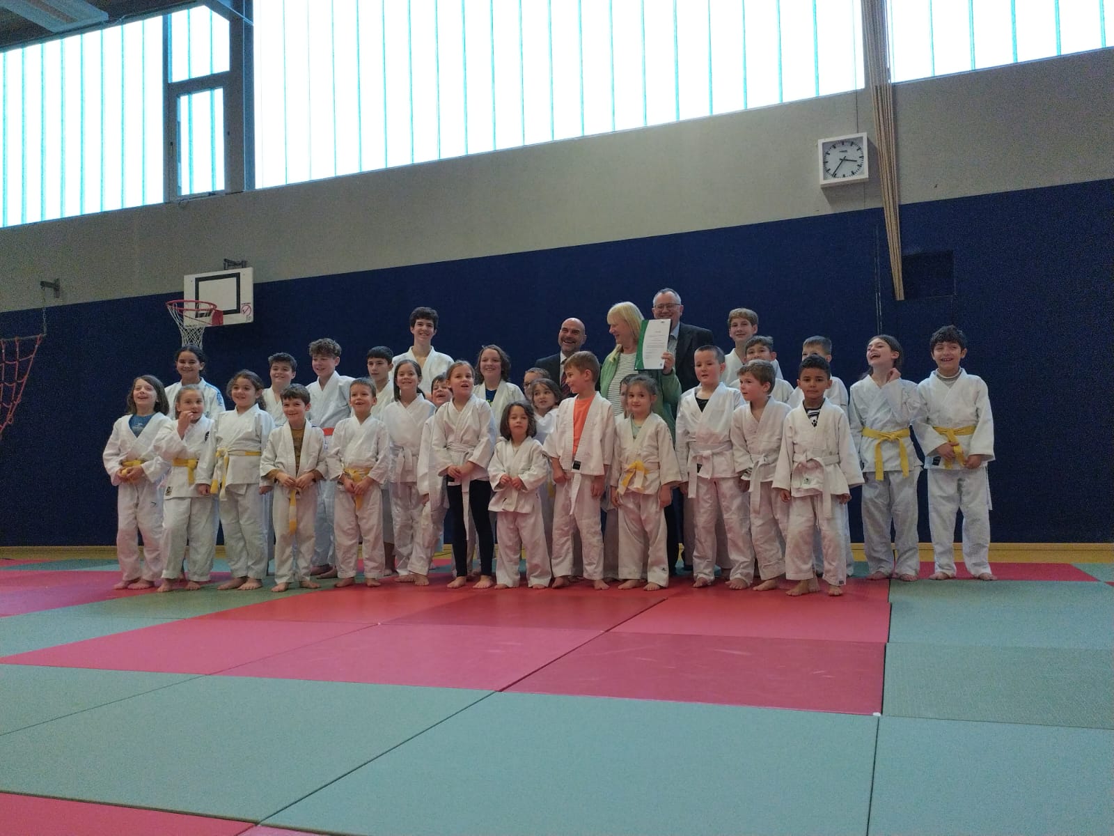 Karin Corsten bei der Verleihung der goldenen Ehrennadel.